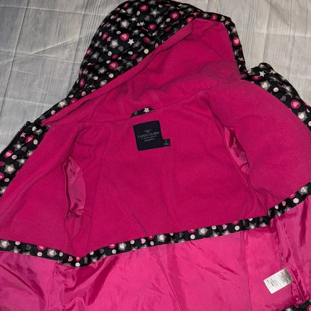 Faded Glory Black and Pink Star Puffer Jacket